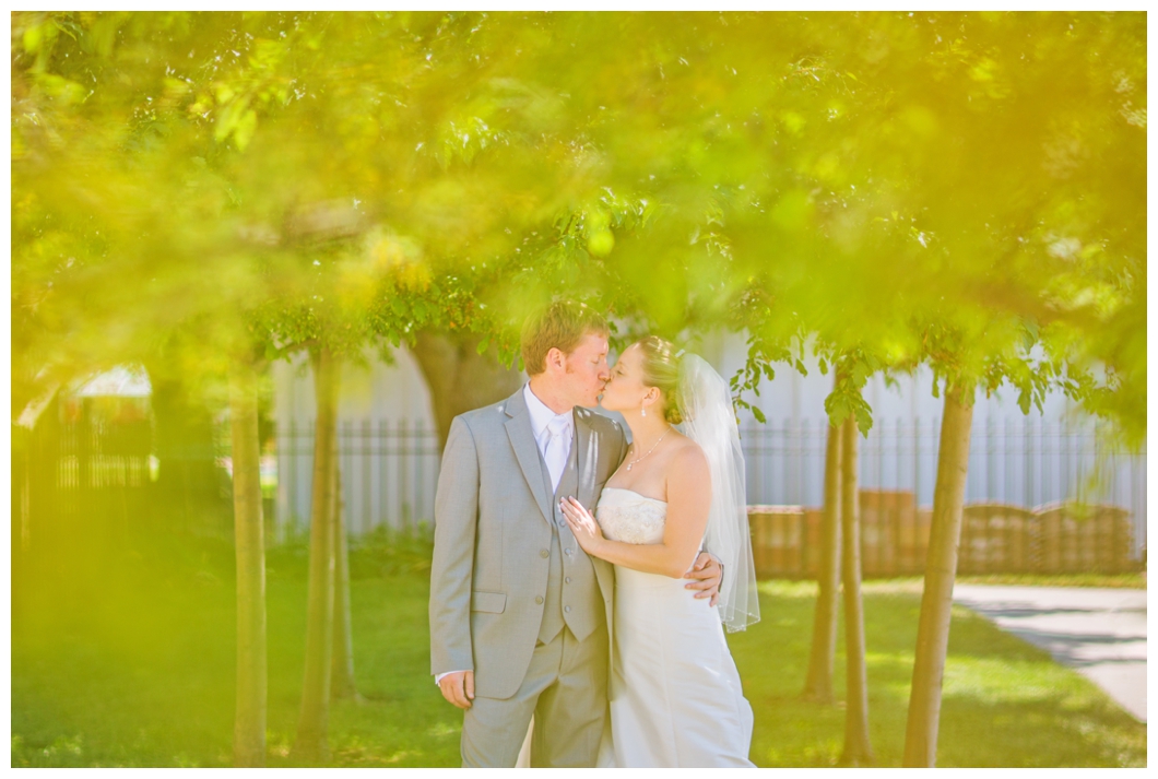 pella iowa wedding