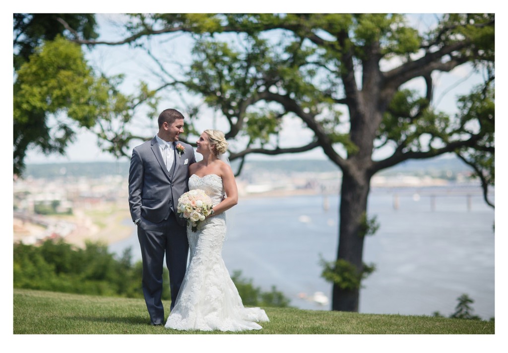 dubuque iowa wedding photographers