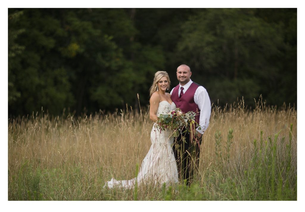 red acre barn wedding iowa