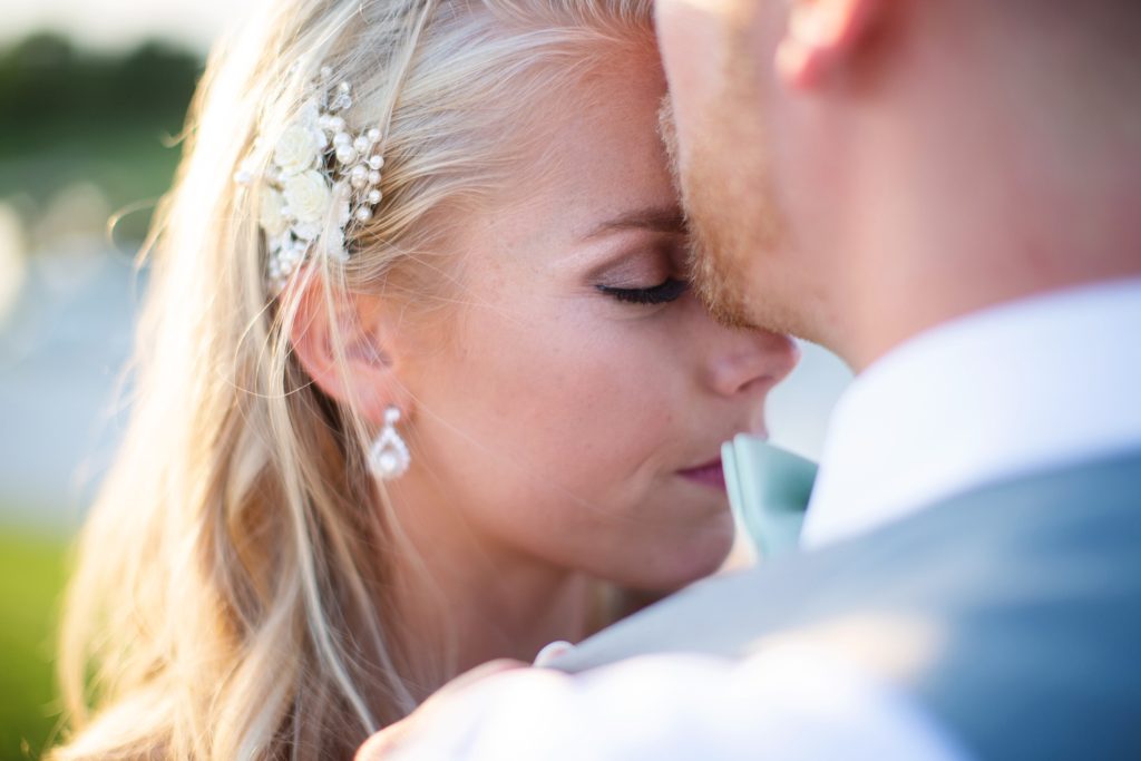 sunset ridge barn des moines iowa wedding by zts photo